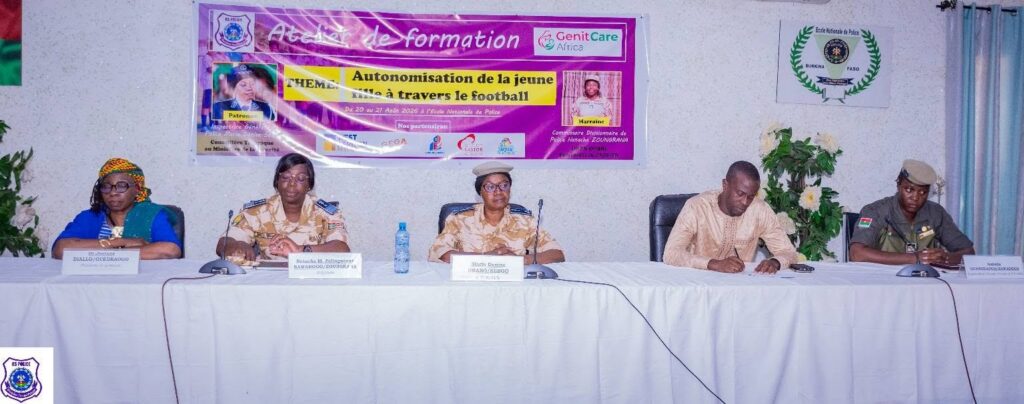 Football et autonomisation : GENIT CARE AFRICA aux côtés des jeunes footballeuses burkinabè